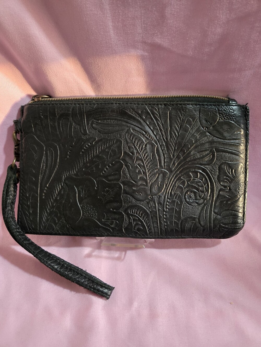 American Leather Company Embossed Black Leather Wristlet Clutch EUC